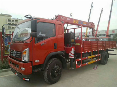 80吨吊车市场价格与搬运服务费用详解