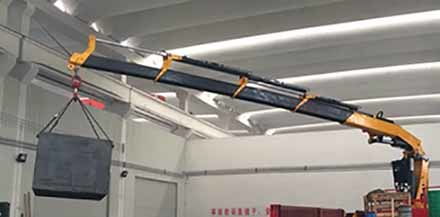 西藏地区汽车吊机油更换周期与搬运服务注意事项