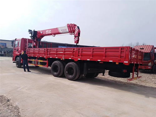 绵阳与随州随车吊厂家 专业护航，高效安全的货物吊装解决方案